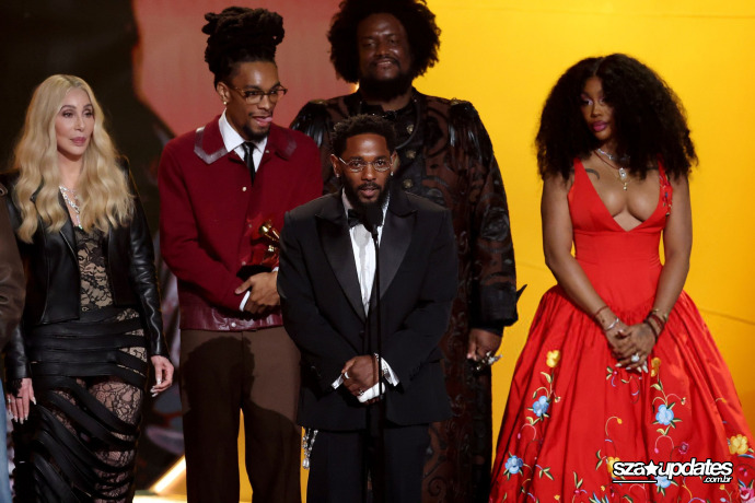 01.02 - 68ª edição do GRAMMY Awards, realizada na Crypto.com Arena.